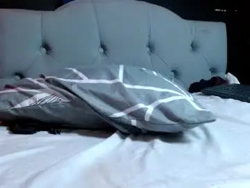 Chaturbate Nude Webcam of red_moonn