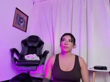 Chaturbate Live Porn of emywilliams25