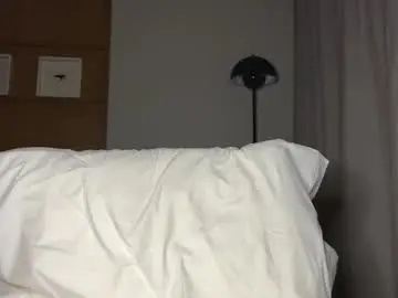 Chaturbate Live Sex Cam of sexfriendch