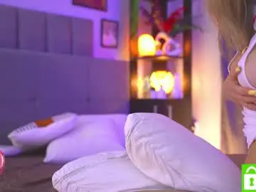 Chaturbate Sex Chat of telladreamer_