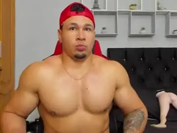 Chaturbate Private Sex Chat of tyler_hank1