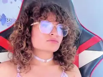 Chaturbate Free Porn Cam of emily_fiori