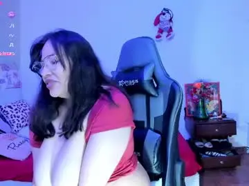 Chaturbate Free Porn Cam of esmeralda_milf1