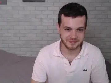 Chaturbate Live Sex Cam of electric_smile