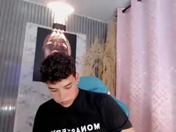 Chaturbate Live Sex Cam of _blake_boy