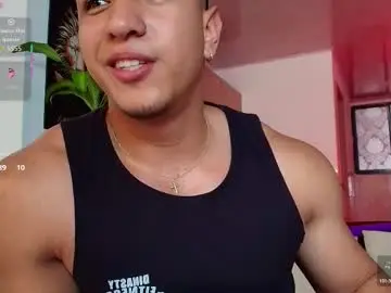 Chaturbate Live Sex Cam of taylor_johnn