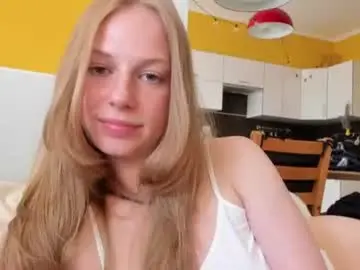 Chaturbate Watch Live Sex Cams of magic_couple13