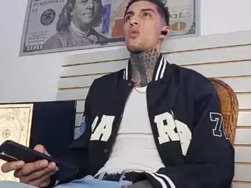 Chaturbate Free Porn Cam of yanfranko420