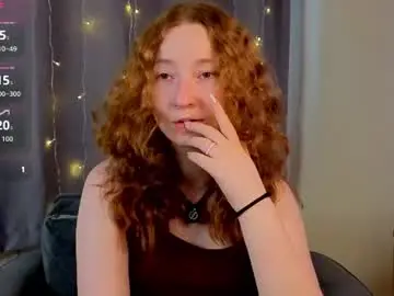 Chaturbate Live Sex Cam of lydaerne