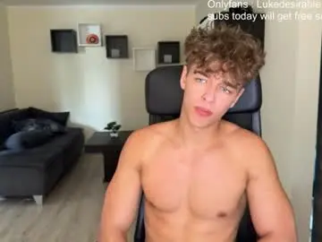 Chaturbate Sex Chat of lukedesirable
