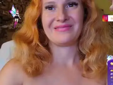 Chaturbate Free Porn Cam of ladybigsmile