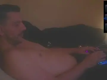Chaturbate Watch Live Sex Cams of bigcawwwk