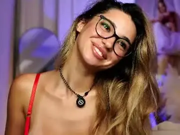 Chaturbate Live Sex Cam of kity_sweet