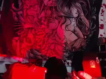 Chaturbate Live Sex Cam of silentmary
