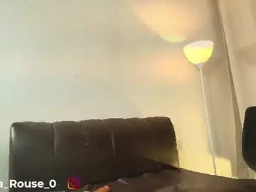 Chaturbate Live Sex Cam of aliana_rouse