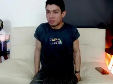 Chaturbate Nude Webcam of daddy_juancho82