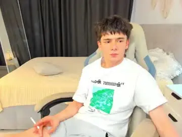 Chaturbate Adult Video Chat of ethan_crowe