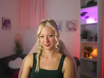 Chaturbate Adult Video Chat of emilyswannn
