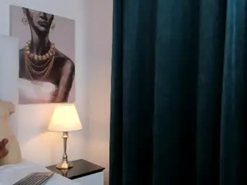 Chaturbate Free Live Porn of victoria_queen2