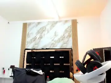 Chaturbate Nude Webcam of dominic_luxx