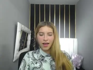 Chaturbate Live Sex Cam of nancy_blonde