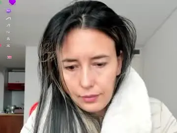 Chaturbate Live Sex Cam of zoe_jeane_beker