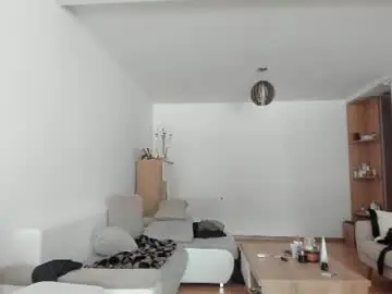 Chaturbate Free Porn Cam of roberto4ever