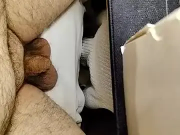 Chaturbate Watch Live Sex Cams of small_1986