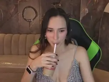 Chaturbate Watch Live Sex Cams of angel_bloom_cn