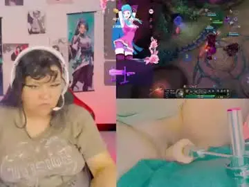 Chaturbate Free Live Porn of crystal_velvet01