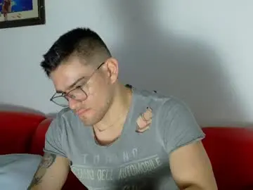 Chaturbate Live Porn of daniel_ova