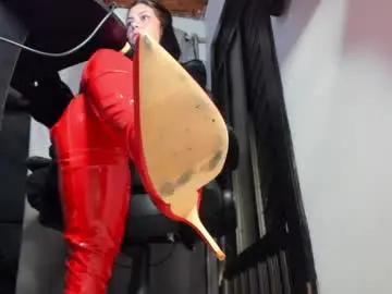 Chaturbate Free Porn Cam of mistressanna_