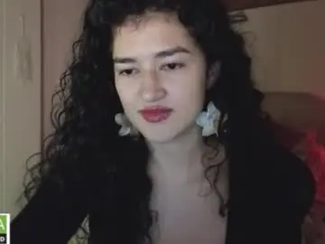 Chaturbate Live Porn of yourdreamgirl2025