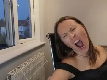 Chaturbate Watch Live Sex Cams of eatmypie69