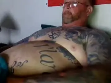 Chaturbate Live Sex Cam of freebird739