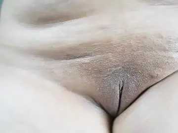 Chaturbate Free Live Porn of hornylatimommy