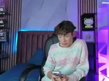 Chaturbate Live Sex Cam of sthepanodimonaco
