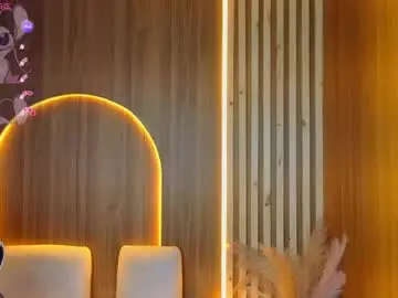 Chaturbate Sex Cam of lia_queen_tx