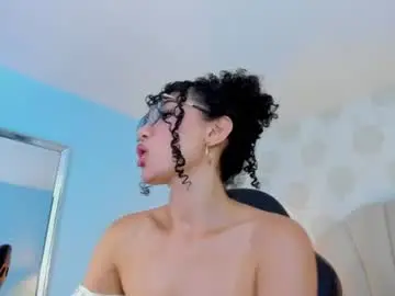 Chaturbate Adult Webcams of irisclark1