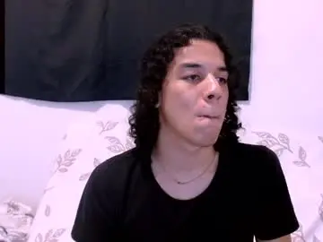 Chaturbate Watch Live Sex Cams of isidroglasc