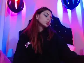Chaturbate Live Sex Cam of katniss_moon