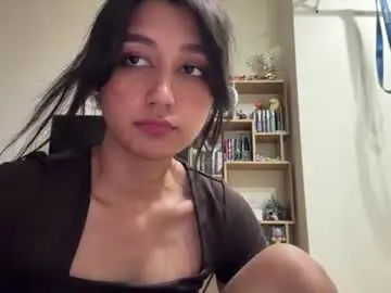 Chaturbate Live Sex Cam of tawnyamartinek