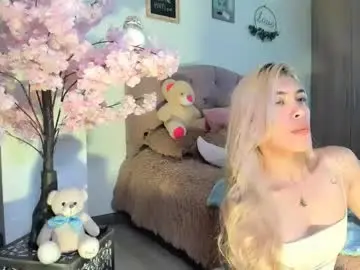 Chaturbate Live Sex Cam of misssofiia_7