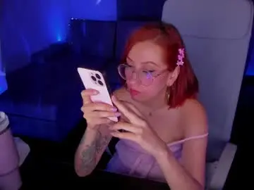 Chaturbate Nude Webcam of milly_yako