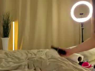 Chaturbate Live Sex of nicole_charm