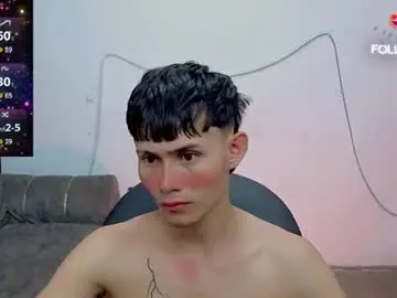 Chaturbate Live Sex Cam of tanjiro_cute