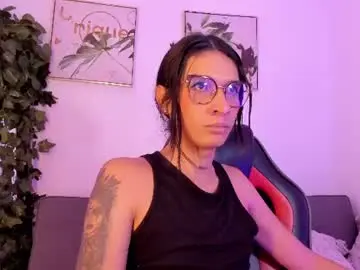 Chaturbate Adult Webcams of maddie_ray_