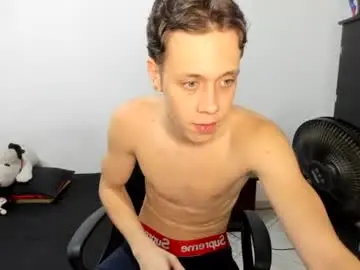 Chaturbate Live Sex Cam of santiceballo