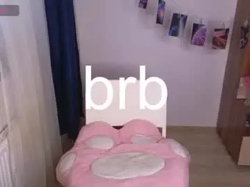 Chaturbate Free Porn Cam of kiraturner