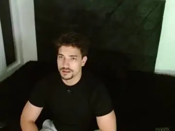 Chaturbate Free Live Porn of ian_davis